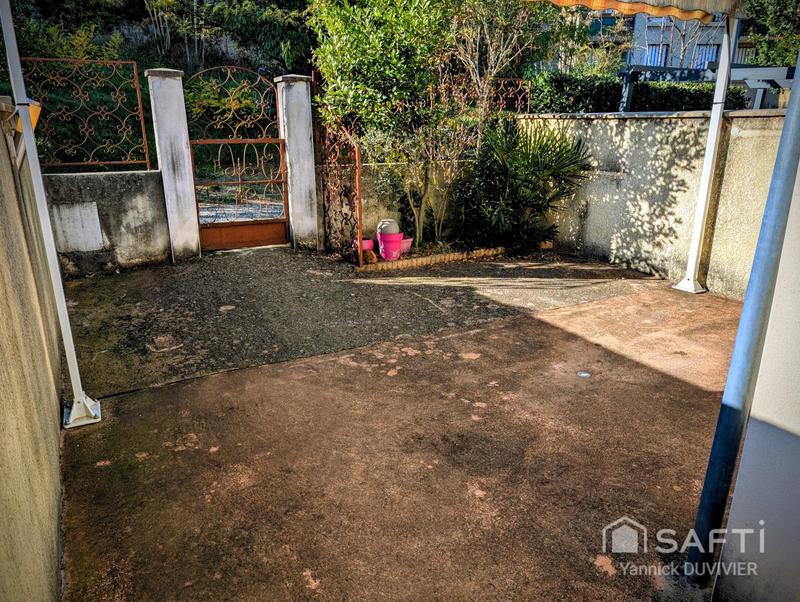 Maison - 95 m² - 5 pièces