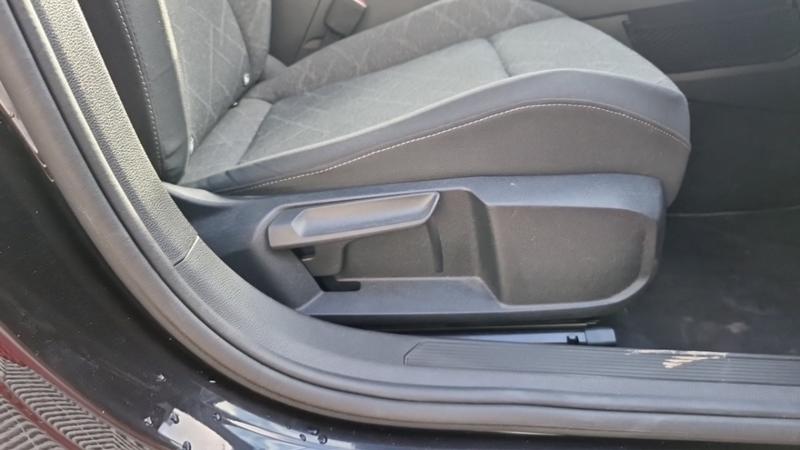 Volkswagen Golf 2.0 Tdi Scr 115 Dsg7 Life Business