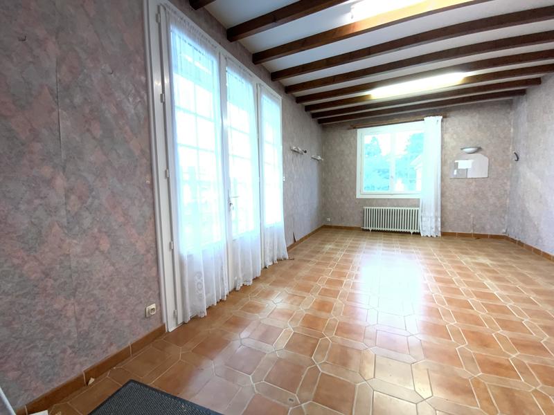 Maison - 310 m² - 7 pièces