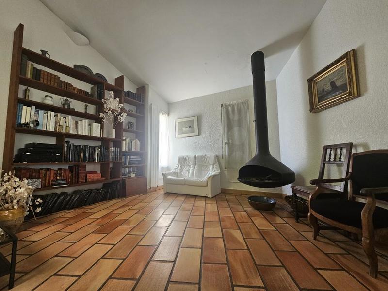 Maison - 206 m² - 6 pièces