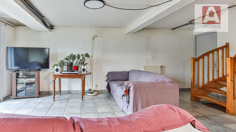 Maison - 177 m² - 6 pièces