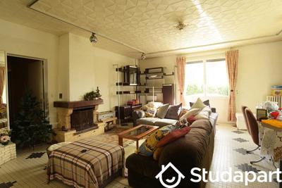 Chambre - 14 m² - 1 pièce