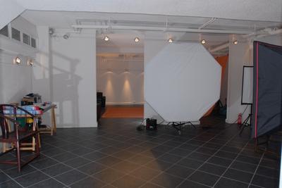 Local d'activité / Entrepôt - 96 m² - 5 pièces