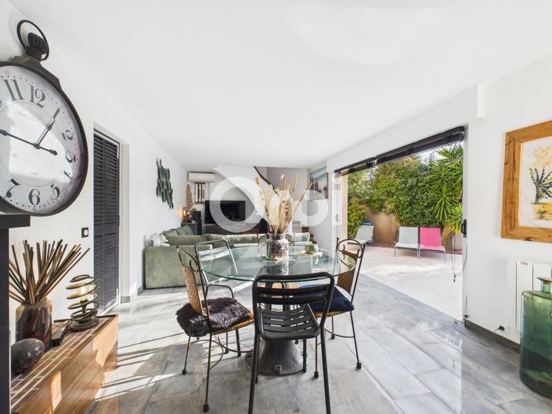 Maison - 115 m² - 5 pièces