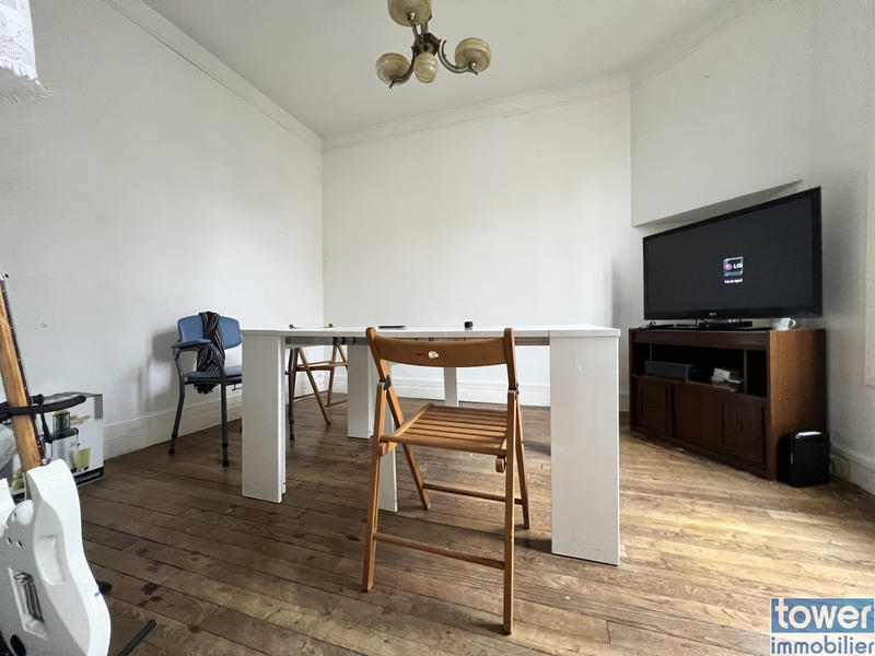Maison - 98 m² - 5 pièces