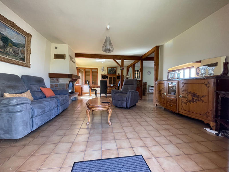 Maison - 127 m² - 6 pièces