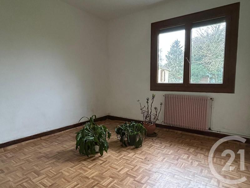 Maison - 83 m² - 5 pièces