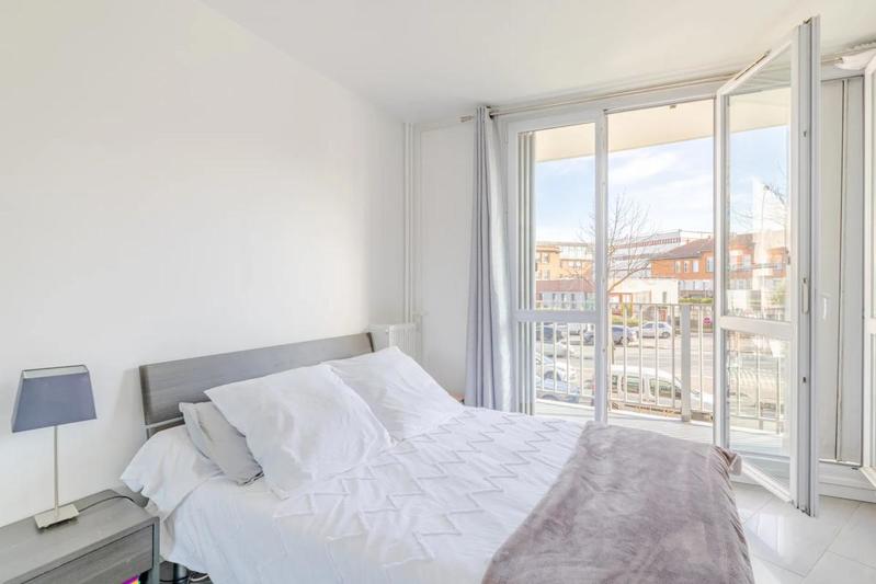 Appartement - 92 m² - 5 pièces