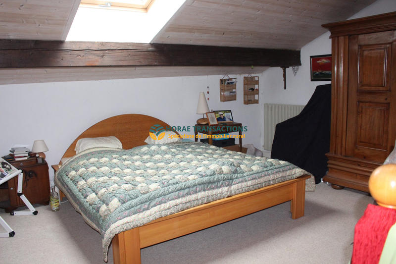 Maison - 323 m² - 15 pièces