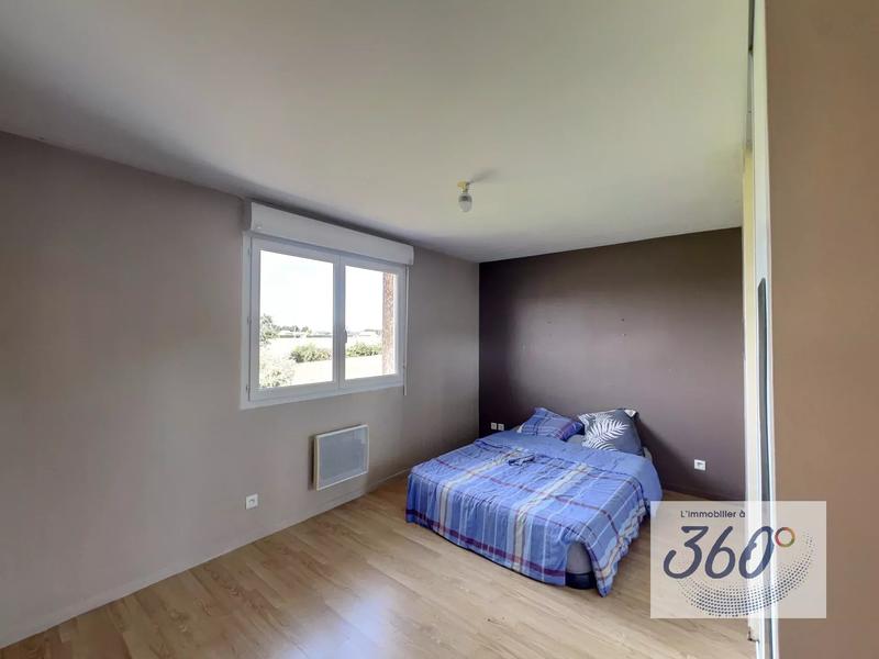 Maison - 159 m² - 7 pièces