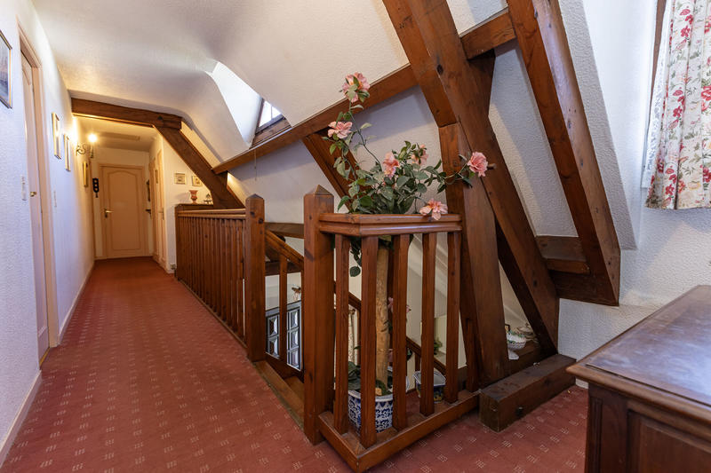 Maison - 198 m² - 8 pièces