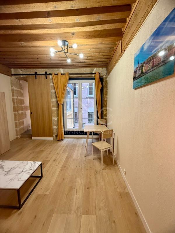 Studio - 33 m² - 1 pièce