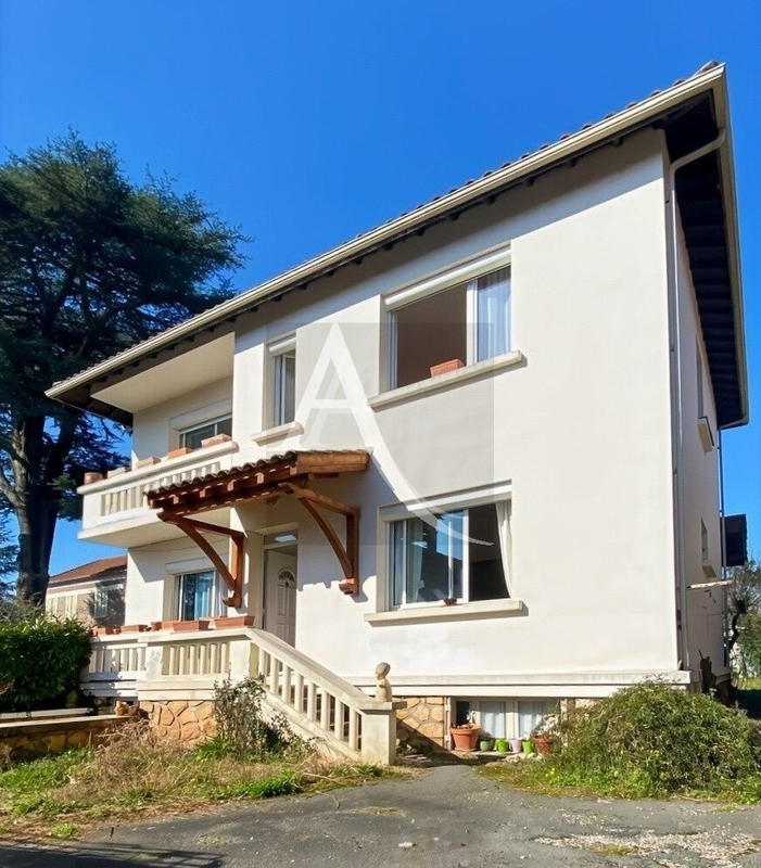 Maison - 139 m² - 7 pièces