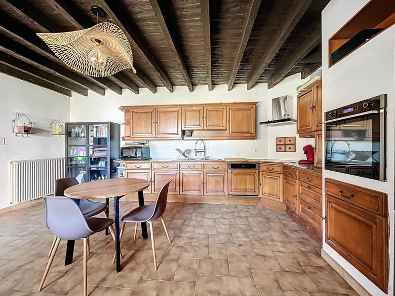 Maison - 185 m² - 6 pièces