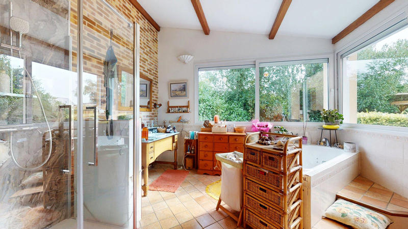 Viager - Maison - 202 m² - 7 pièces