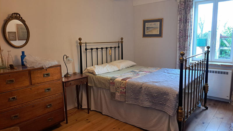 Maison - 244 m² - 11 pièces