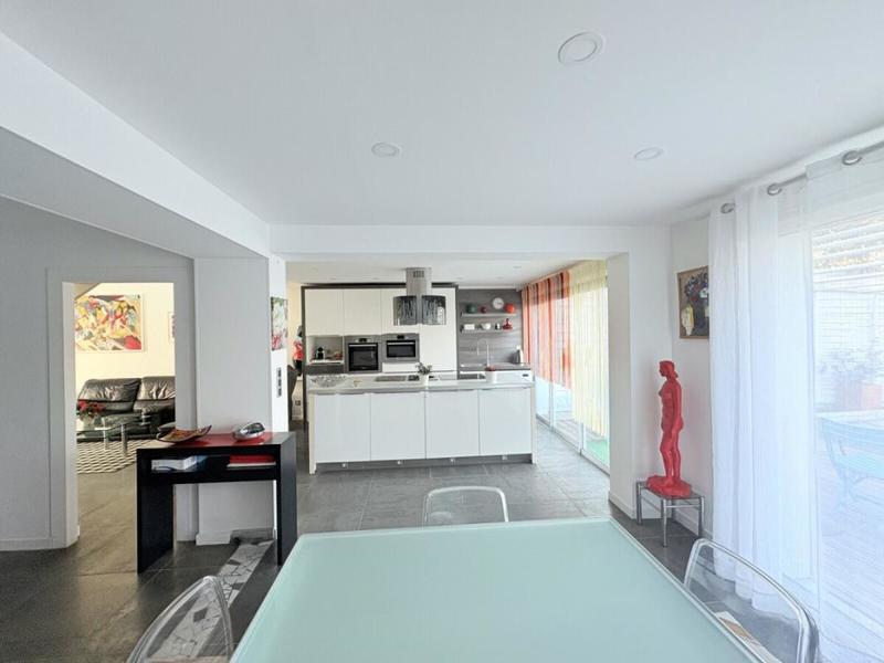 Maison - 170 m² - 6 pièces