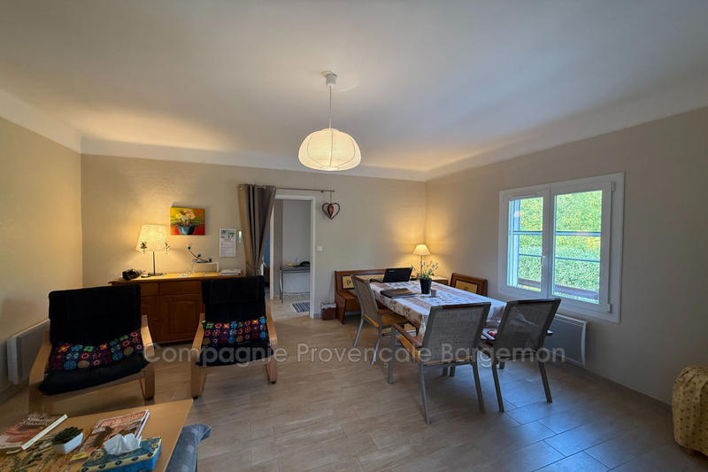 Maison - 77 m² - 3 pièces