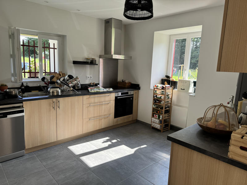 Maison - 101 m² - 4 pièces