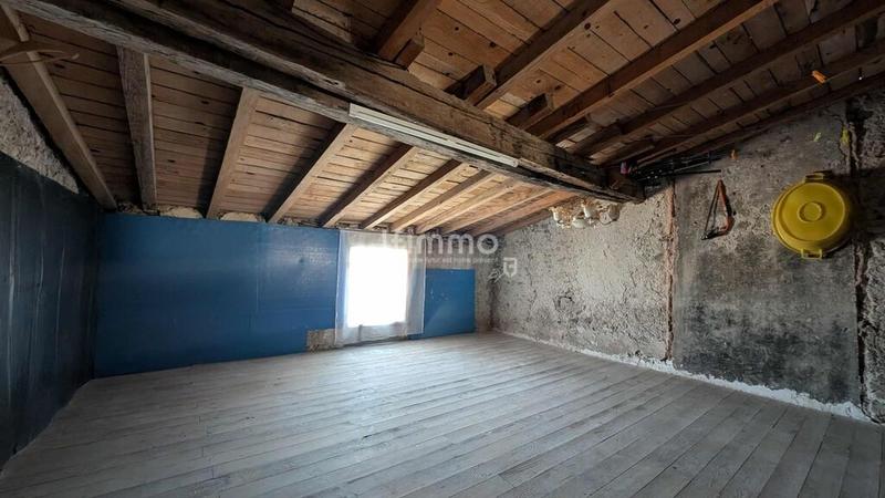 Maison - 190 m² - 4 pièces