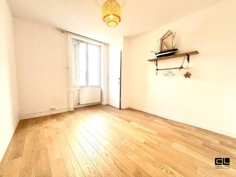 Appartement - 85 m² - 4 pièces