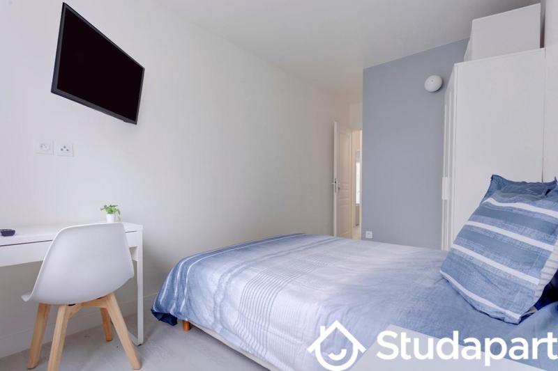 Chambre - 10 m² - 1 pièce