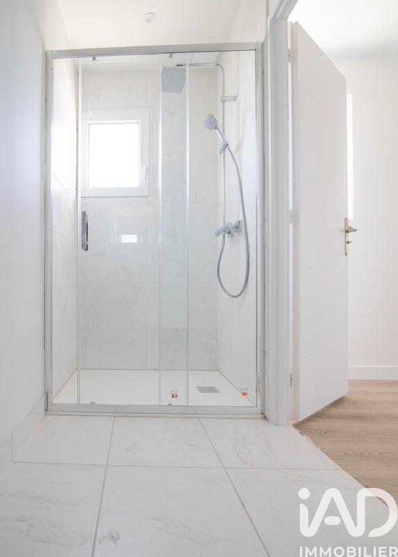 Maison - 185 m² - 6 pièces