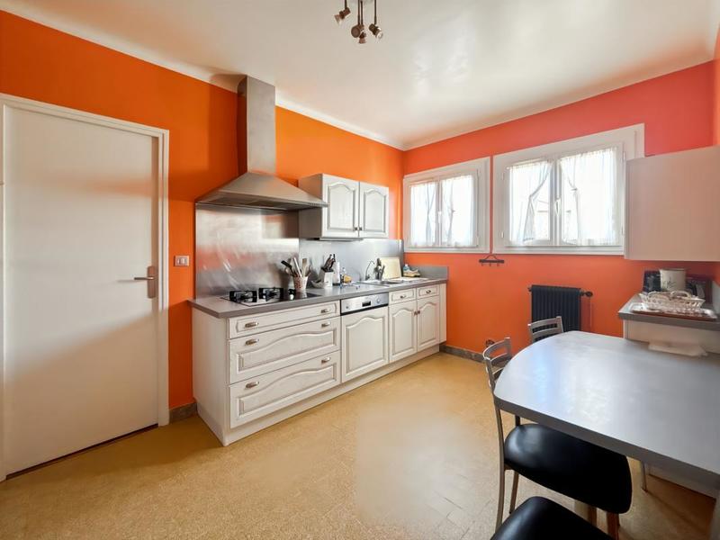Maison - 127 m² - 5 pièces