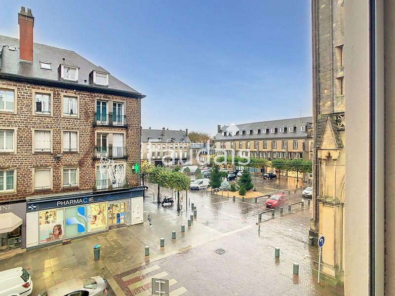 Appartement - 91 m² - 4 pièces