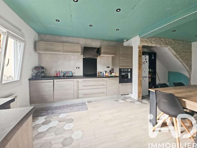 Maison - 95 m² - 4 pièces