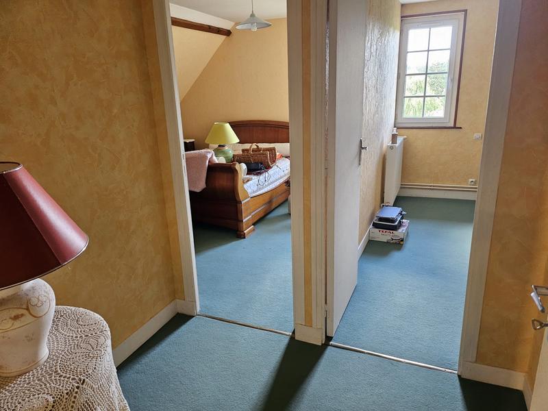 Maison - 180 m² - 9 pièces