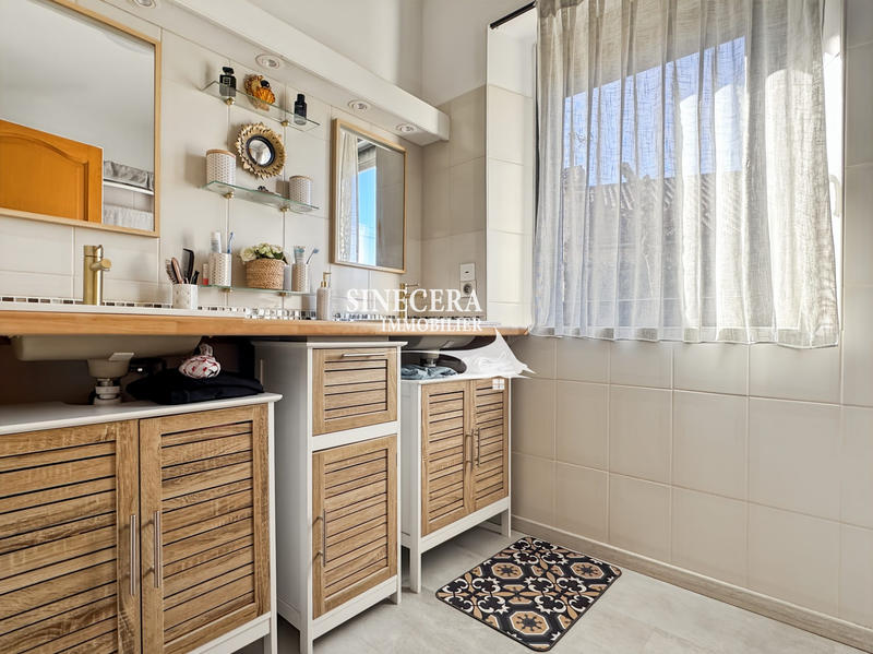 Villa - 197 m² - 7 pièces