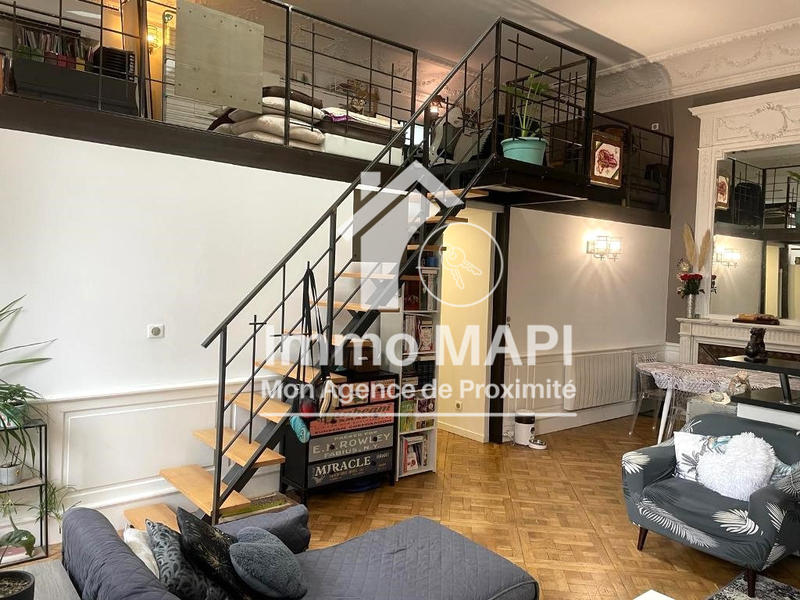 Appartement - 85 m² - 3 pièces