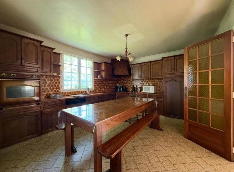 Maison - 168 m² - 10 pièces