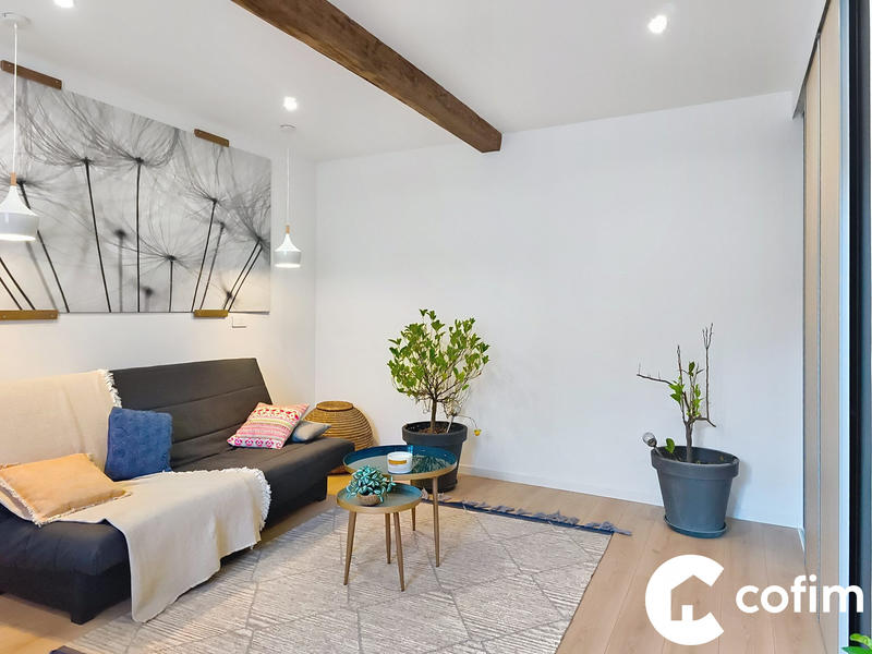 Maison - 372 m² - 7 pièces