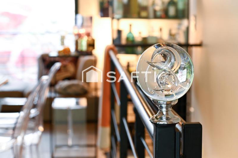 Maison - 191 m² - 7 pièces