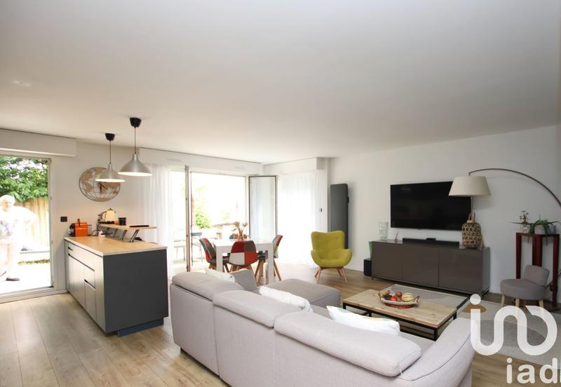 Appartement - 93 m² - 5 pièces