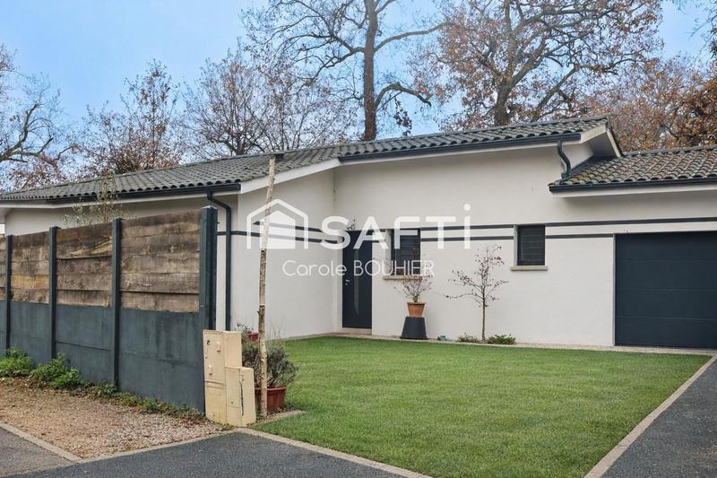 Maison - 93 m² - 4 pièces