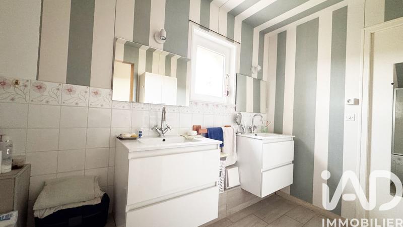 Maison - 179 m² - 6 pièces