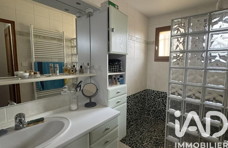 Maison - 192 m² - 5 pièces