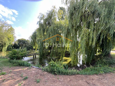 Maison - 195 m² - 7 pièces