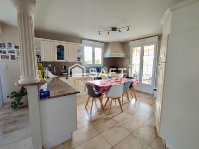 Maison - 170 m² - 5 pièces