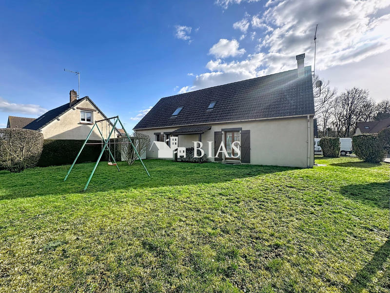 Maison - 141 m² - 6 pièces