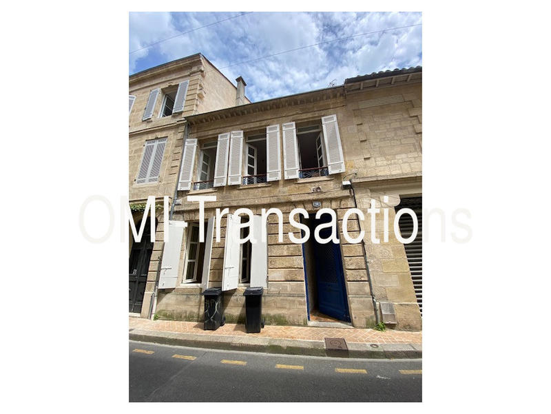 Maison en pierre - 107 m² - 5 pièces