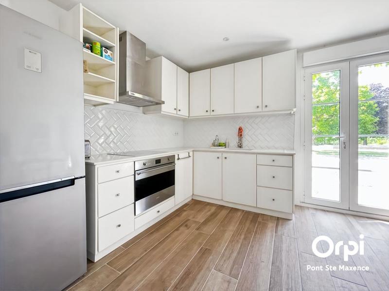 Propriété - 298 m² - 10 pièces