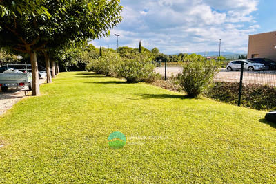 Local commercial - 107 m²