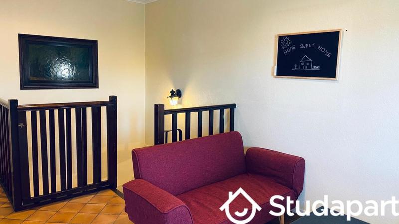 Chambre - 11 m² - 1 pièce