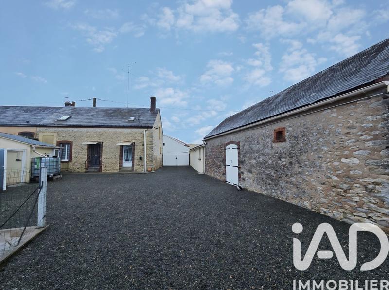 Maison de village - 80 m² - 4 pièces