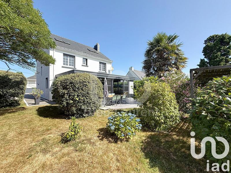 Maison - 172 m² - 8 pièces