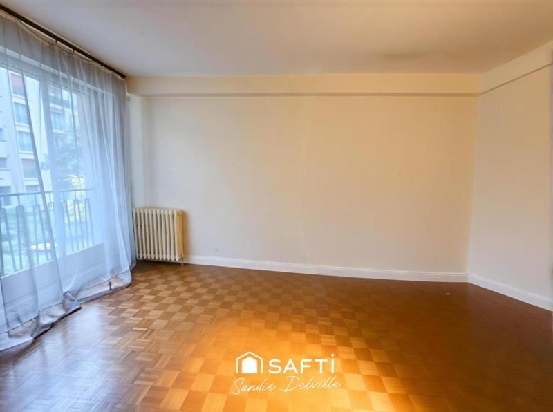 Appartement - 105 m² - 5 pièces